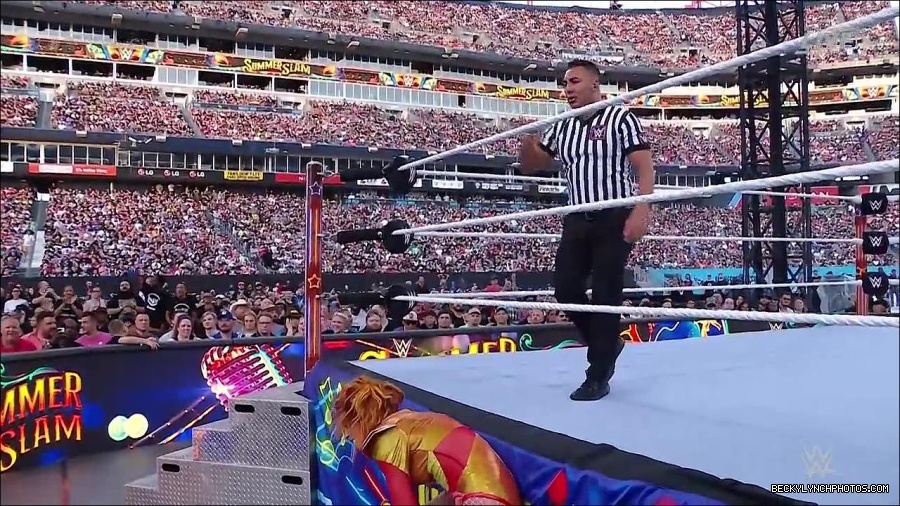 WWE_SummerSlam_2022_720p_WEB_h264-HEEL_mp4_001005254.jpg