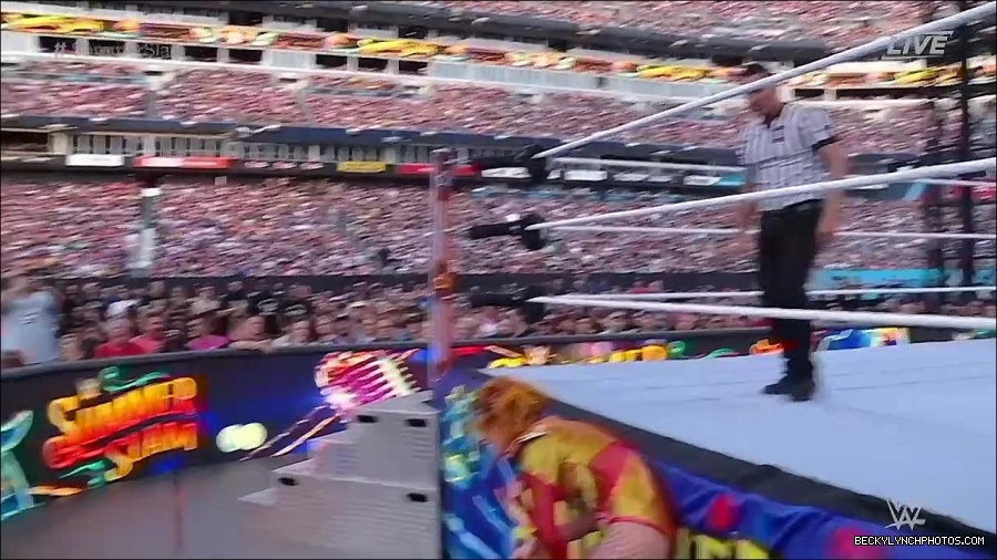 WWE_SummerSlam_2022_720p_WEB_h264-HEEL_mp4_001006054.jpg