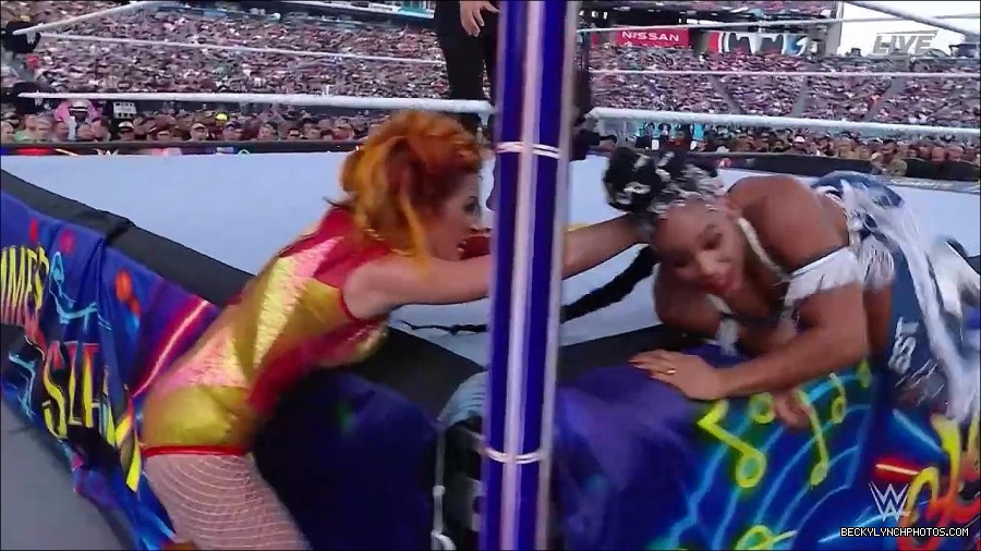 WWE_SummerSlam_2022_720p_WEB_h264-HEEL_mp4_001017254.jpg