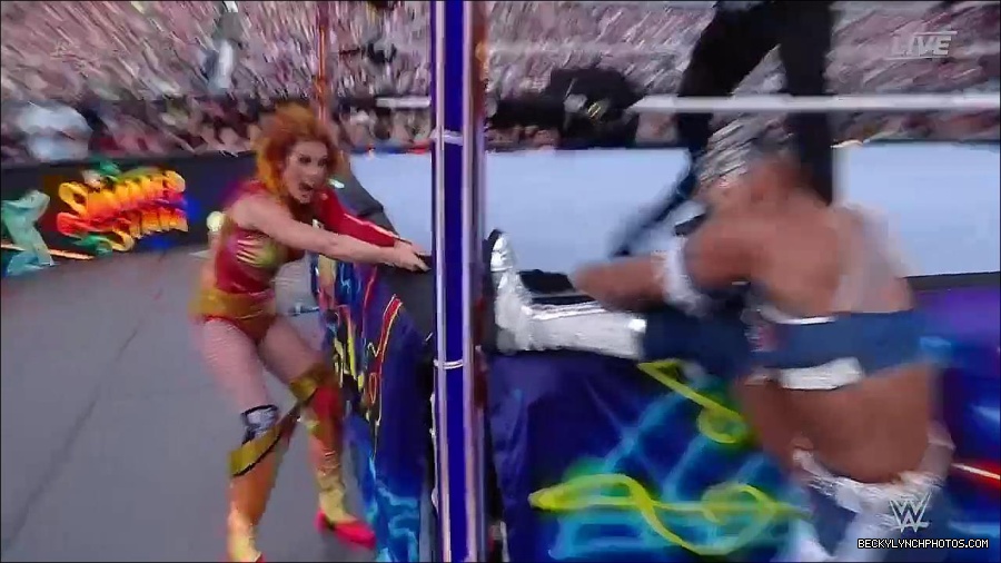 WWE_SummerSlam_2022_720p_WEB_h264-HEEL_mp4_001019254.jpg