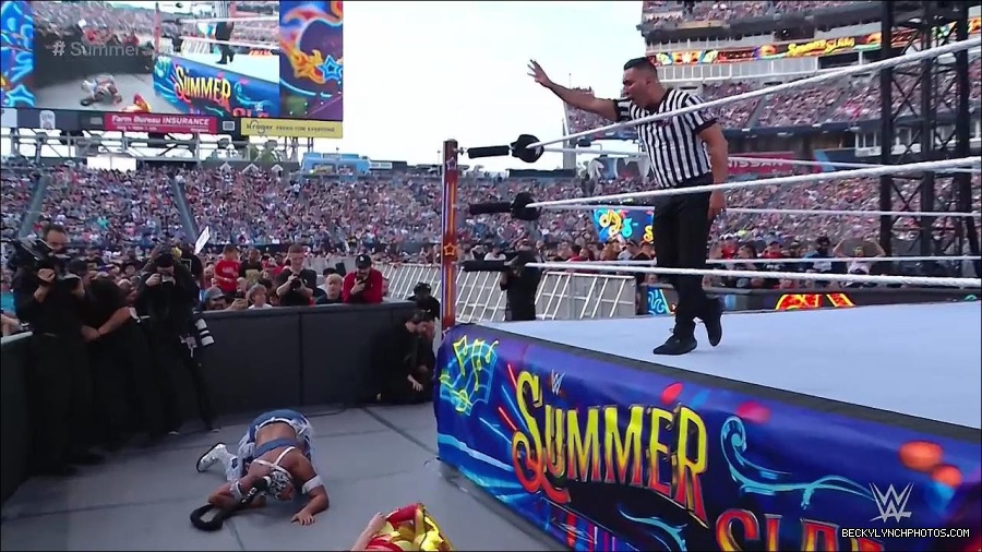 WWE_SummerSlam_2022_720p_WEB_h264-HEEL_mp4_001035254.jpg