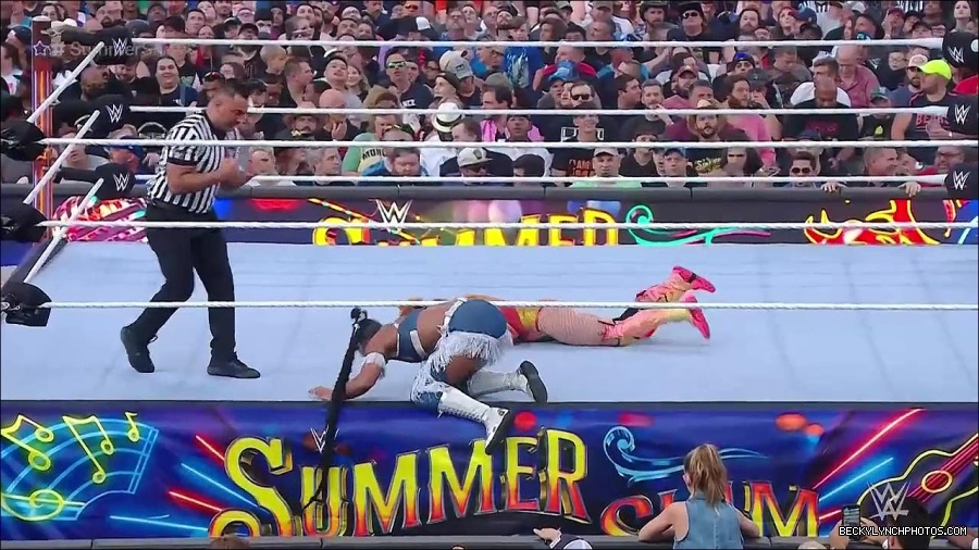WWE_SummerSlam_2022_720p_WEB_h264-HEEL_mp4_001045654.jpg
