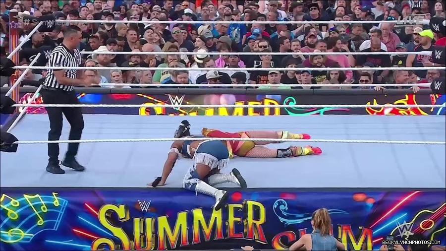 WWE_SummerSlam_2022_720p_WEB_h264-HEEL_mp4_001046054.jpg