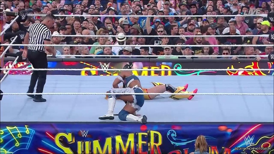 WWE_SummerSlam_2022_720p_WEB_h264-HEEL_mp4_001047254.jpg