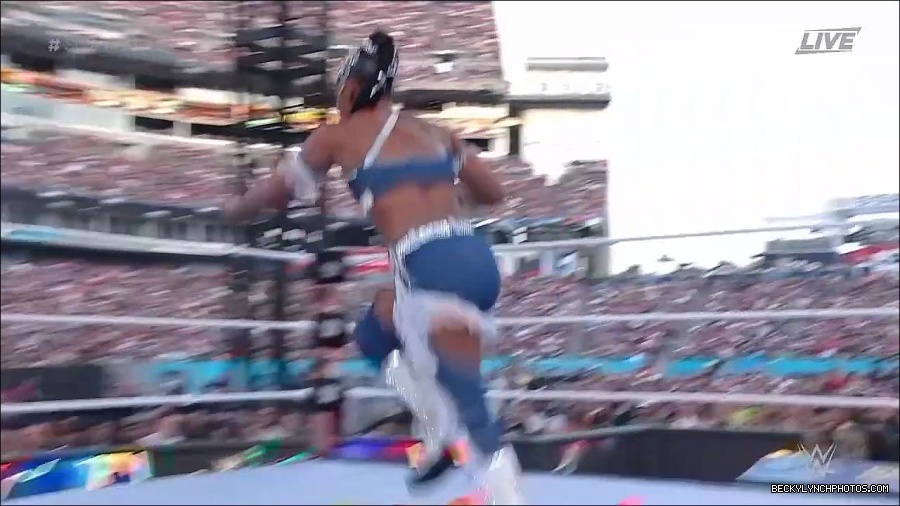 WWE_SummerSlam_2022_720p_WEB_h264-HEEL_mp4_001049254.jpg