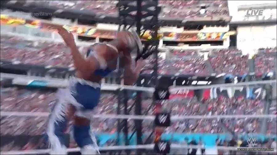WWE_SummerSlam_2022_720p_WEB_h264-HEEL_mp4_001051254.jpg