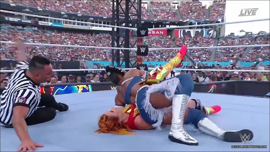 WWE_SummerSlam_2022_720p_WEB_h264-HEEL_mp4_001054054.jpg