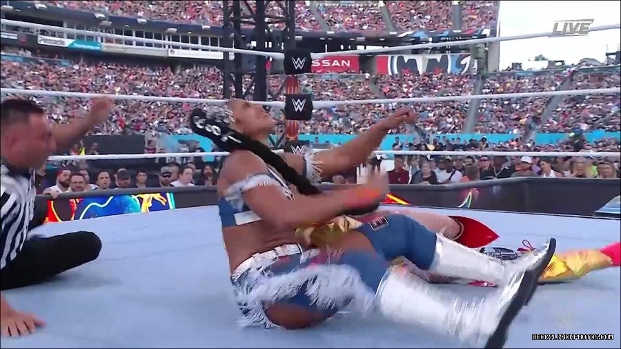 WWE_SummerSlam_2022_720p_WEB_h264-HEEL_mp4_001055654.jpg