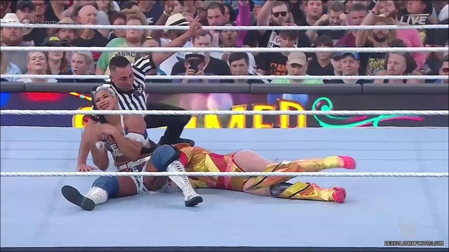 WWE_SummerSlam_2022_720p_WEB_h264-HEEL_mp4_001056054.jpg