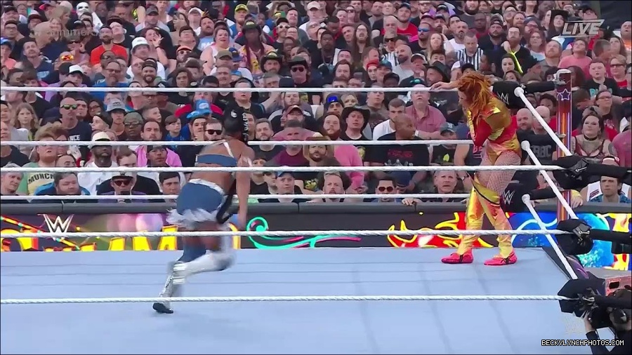 WWE_SummerSlam_2022_720p_WEB_h264-HEEL_mp4_001078054.jpg