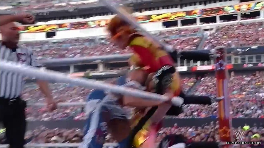 WWE_SummerSlam_2022_720p_WEB_h264-HEEL_mp4_001082454.jpg