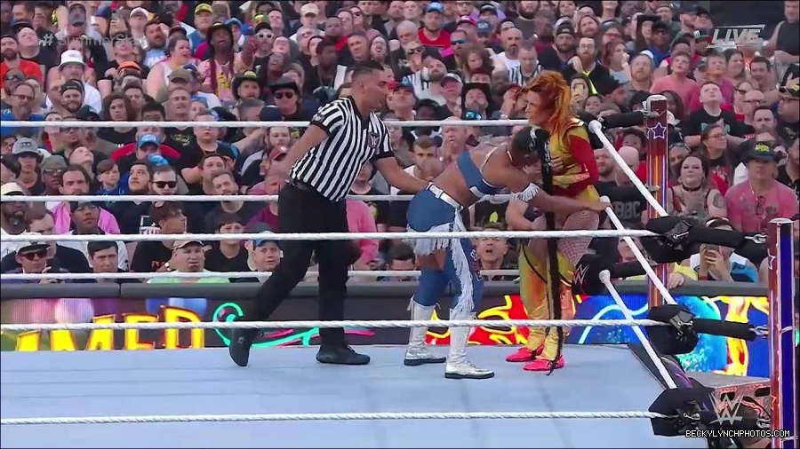 WWE_SummerSlam_2022_720p_WEB_h264-HEEL_mp4_001083254.jpg