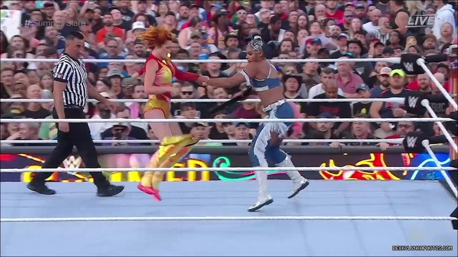 WWE_SummerSlam_2022_720p_WEB_h264-HEEL_mp4_001087254.jpg
