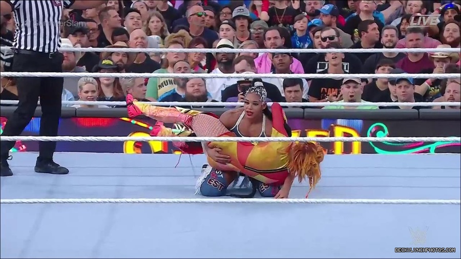 WWE_SummerSlam_2022_720p_WEB_h264-HEEL_mp4_001100454.jpg