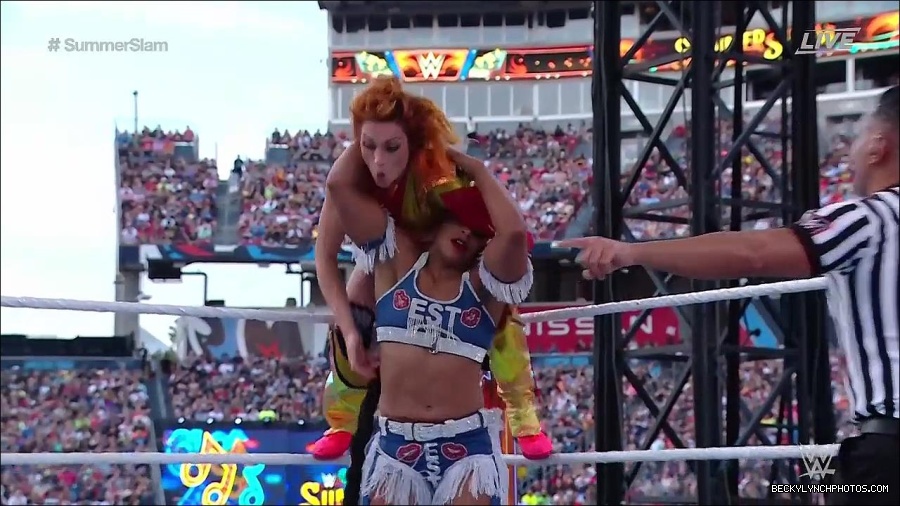 WWE_SummerSlam_2022_720p_WEB_h264-HEEL_mp4_001115654.jpg