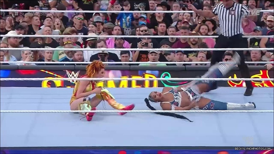 WWE_SummerSlam_2022_720p_WEB_h264-HEEL_mp4_001118054.jpg
