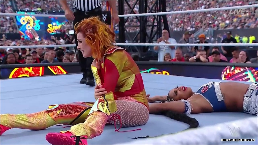 WWE_SummerSlam_2022_720p_WEB_h264-HEEL_mp4_001140454.jpg