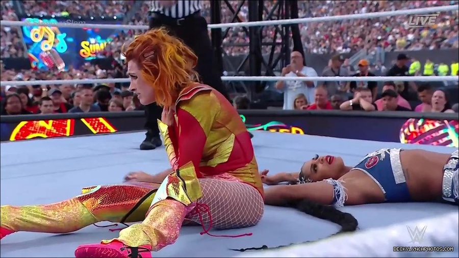 WWE_SummerSlam_2022_720p_WEB_h264-HEEL_mp4_001140854.jpg