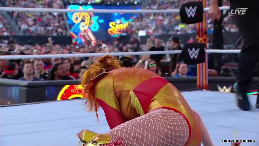 WWE_SummerSlam_2022_720p_WEB_h264-HEEL_mp4_001144454.jpg