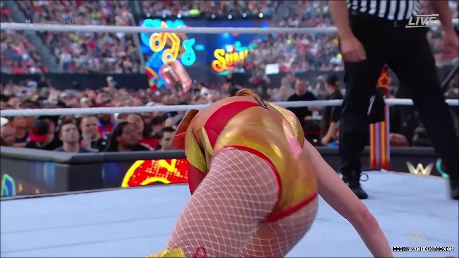 WWE_SummerSlam_2022_720p_WEB_h264-HEEL_mp4_001144854.jpg