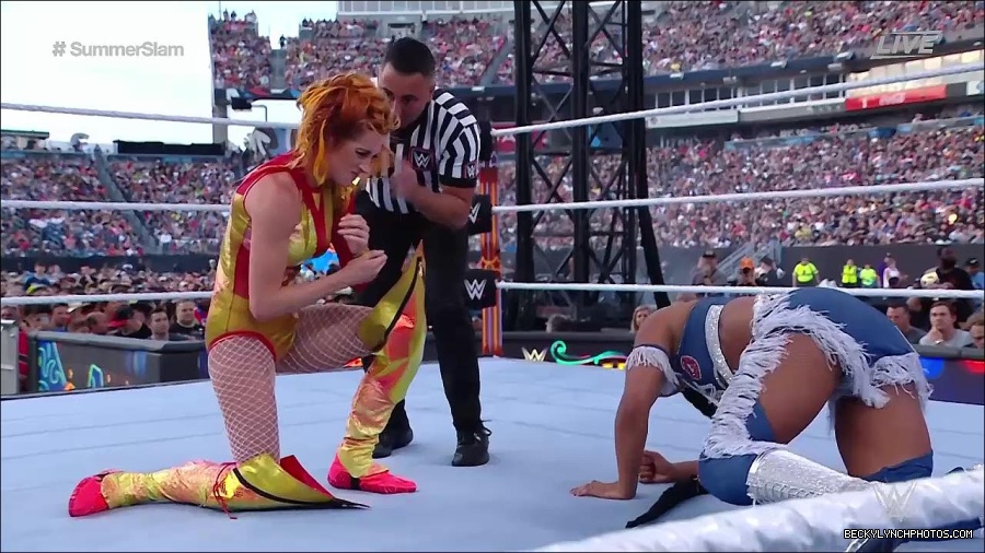 WWE_SummerSlam_2022_720p_WEB_h264-HEEL_mp4_001150054.jpg
