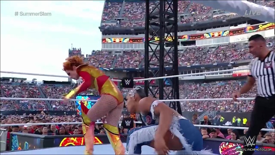 WWE_SummerSlam_2022_720p_WEB_h264-HEEL_mp4_001155654.jpg
