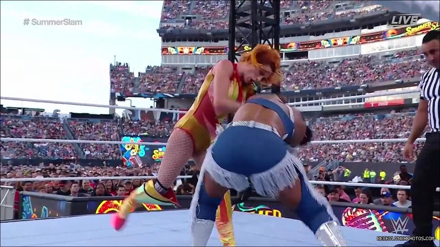 WWE_SummerSlam_2022_720p_WEB_h264-HEEL_mp4_001157654.jpg