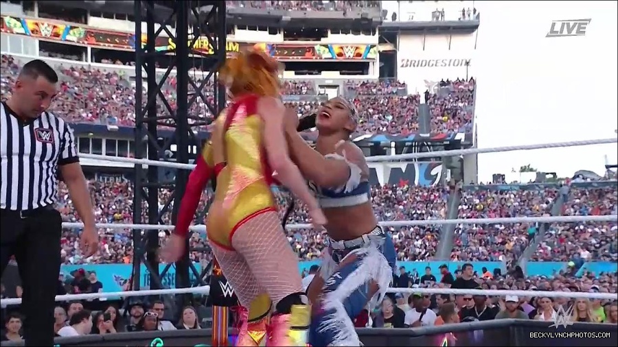 WWE_SummerSlam_2022_720p_WEB_h264-HEEL_mp4_001159254.jpg