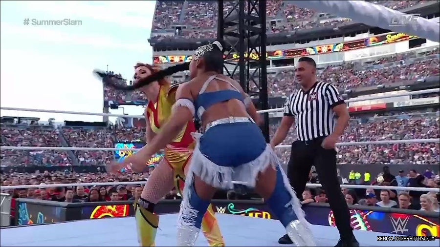 WWE_SummerSlam_2022_720p_WEB_h264-HEEL_mp4_001159654.jpg