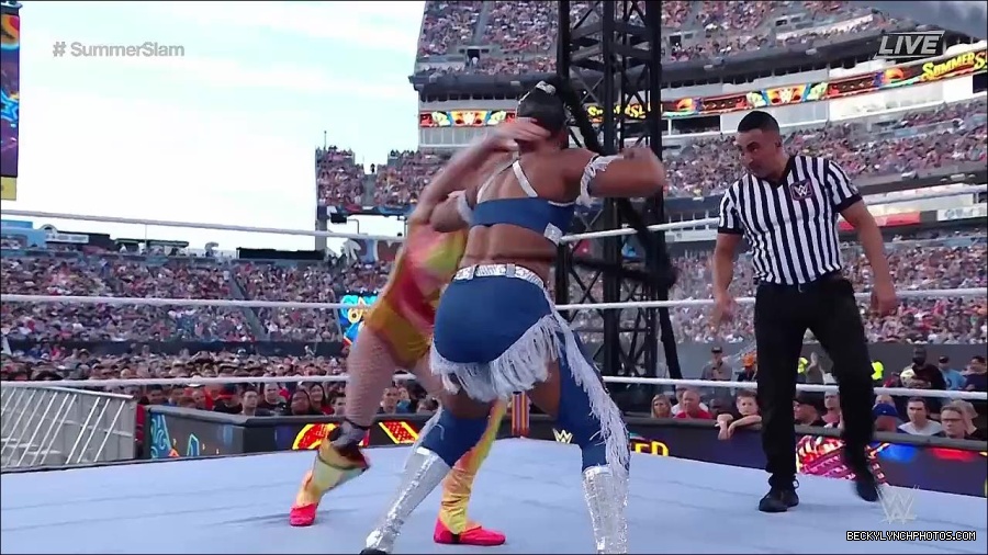 WWE_SummerSlam_2022_720p_WEB_h264-HEEL_mp4_001162054.jpg