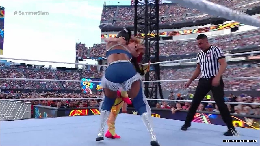 WWE_SummerSlam_2022_720p_WEB_h264-HEEL_mp4_001162454.jpg