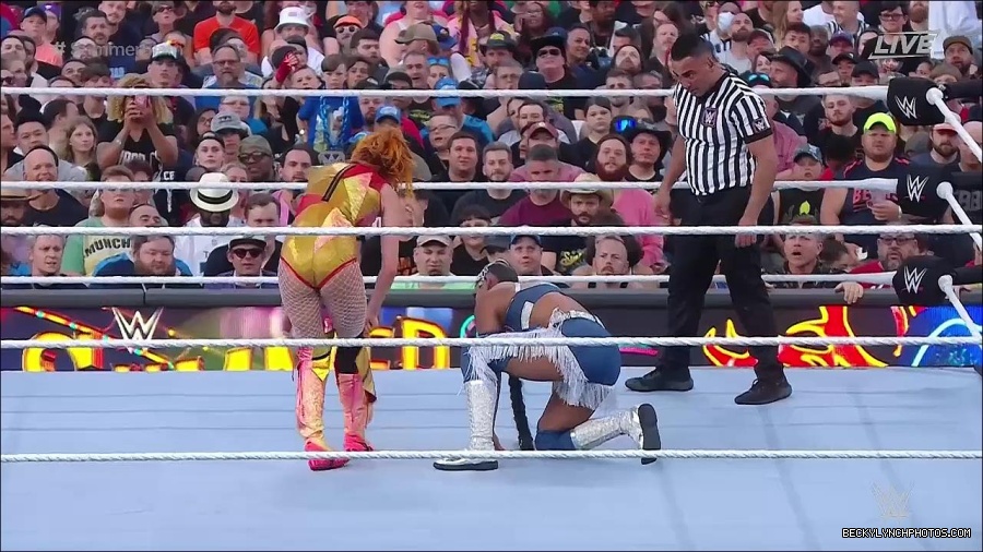 WWE_SummerSlam_2022_720p_WEB_h264-HEEL_mp4_001164054.jpg