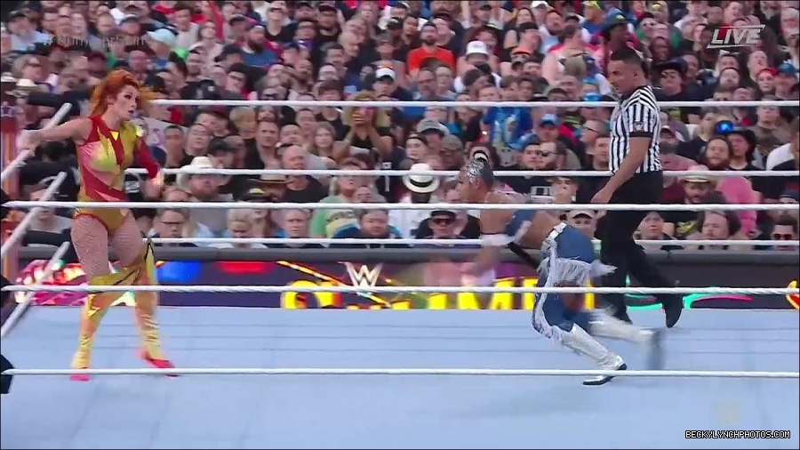 WWE_SummerSlam_2022_720p_WEB_h264-HEEL_mp4_001165654.jpg