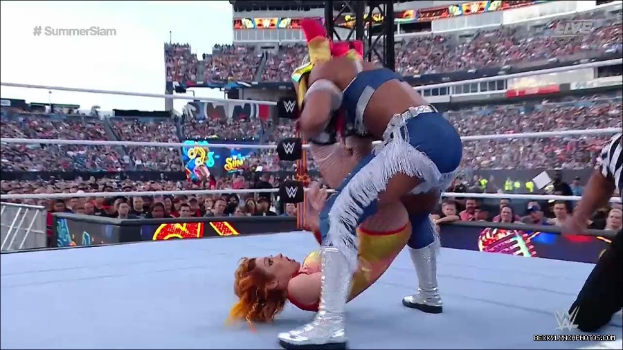 WWE_SummerSlam_2022_720p_WEB_h264-HEEL_mp4_001182454.jpg