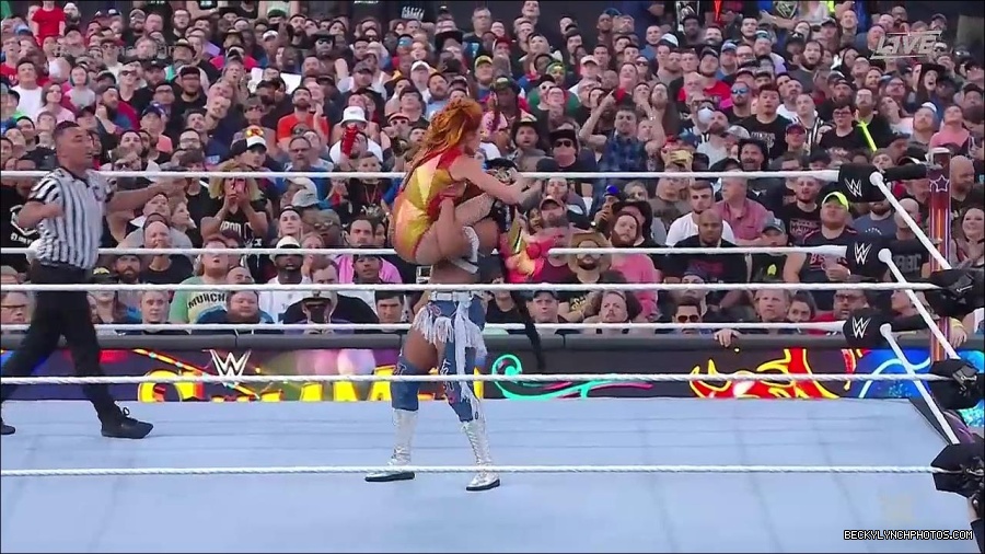 WWE_SummerSlam_2022_720p_WEB_h264-HEEL_mp4_001185254.jpg