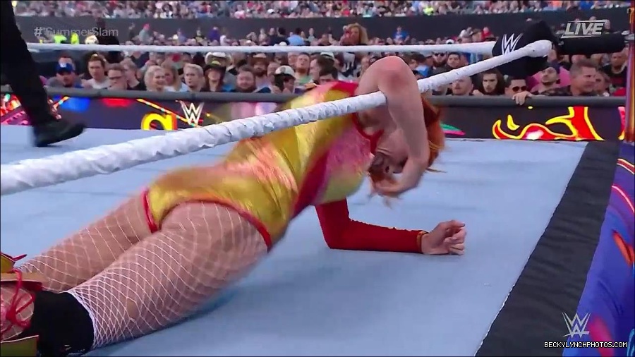 WWE_SummerSlam_2022_720p_WEB_h264-HEEL_mp4_001189720.jpg