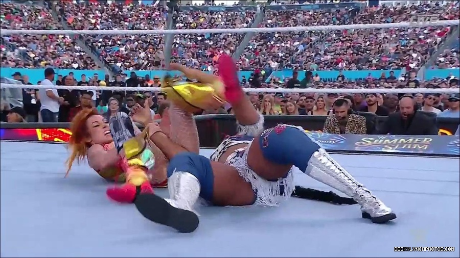 WWE_SummerSlam_2022_720p_WEB_h264-HEEL_mp4_001205720.jpg