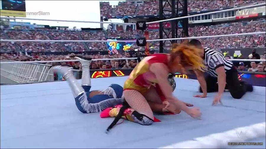 WWE_SummerSlam_2022_720p_WEB_h264-HEEL_mp4_001208120.jpg