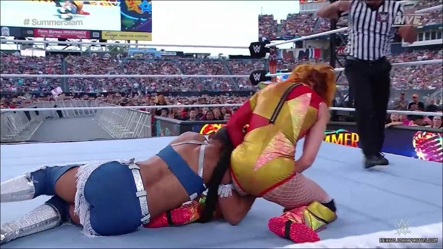 WWE_SummerSlam_2022_720p_WEB_h264-HEEL_mp4_001216920.jpg