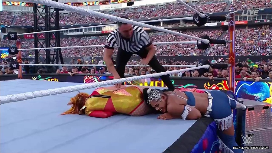 WWE_SummerSlam_2022_720p_WEB_h264-HEEL_mp4_001224120.jpg