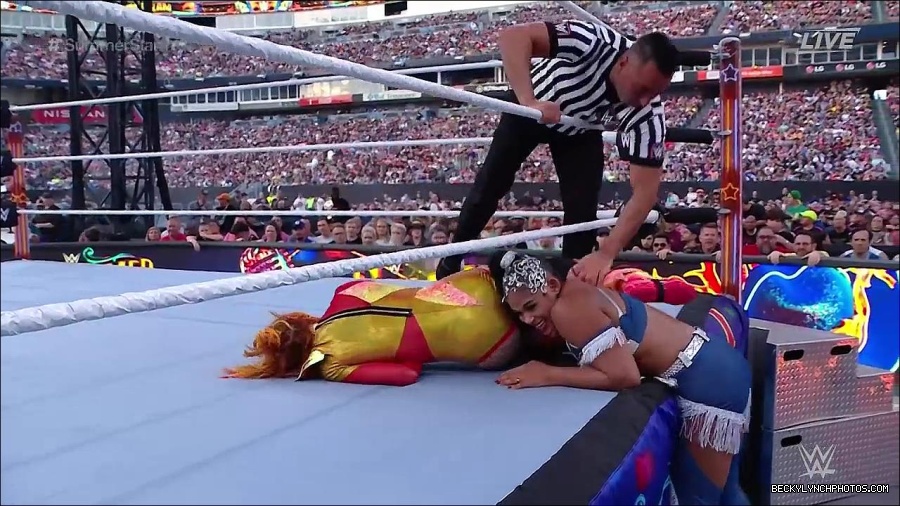 WWE_SummerSlam_2022_720p_WEB_h264-HEEL_mp4_001224920.jpg