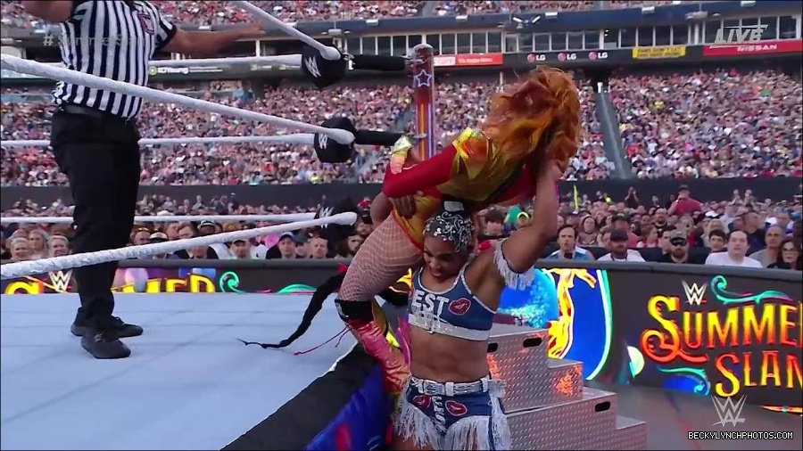 WWE_SummerSlam_2022_720p_WEB_h264-HEEL_mp4_001230520.jpg