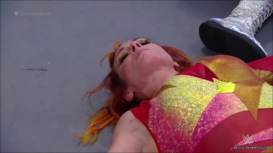 WWE_SummerSlam_2022_720p_WEB_h264-HEEL_mp4_001238920.jpg