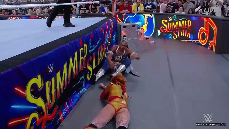 WWE_SummerSlam_2022_720p_WEB_h264-HEEL_mp4_001249320.jpg