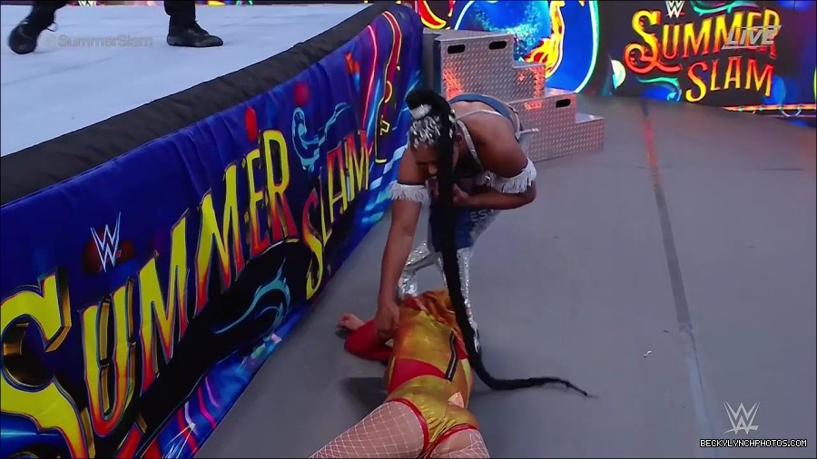 WWE_SummerSlam_2022_720p_WEB_h264-HEEL_mp4_001251720.jpg