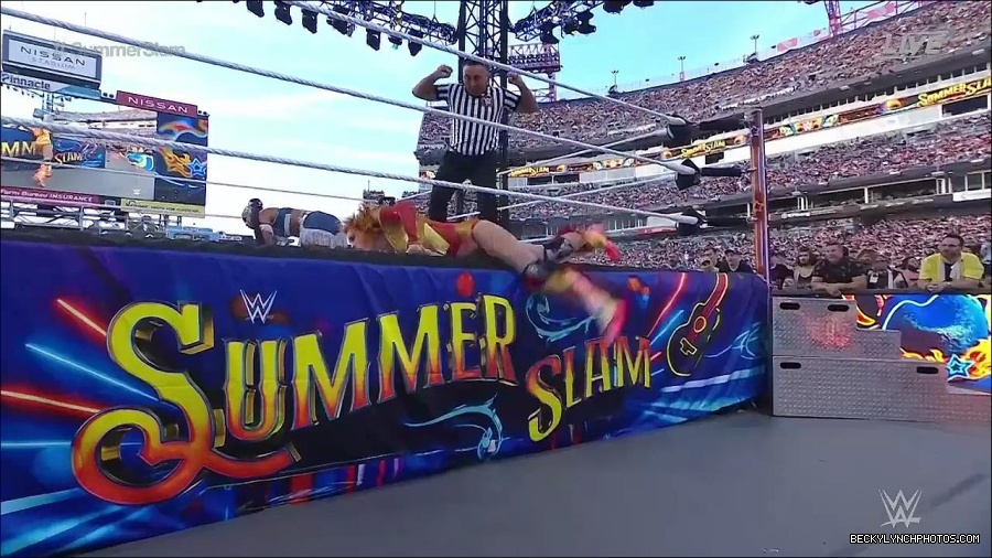 WWE_SummerSlam_2022_720p_WEB_h264-HEEL_mp4_001260120.jpg