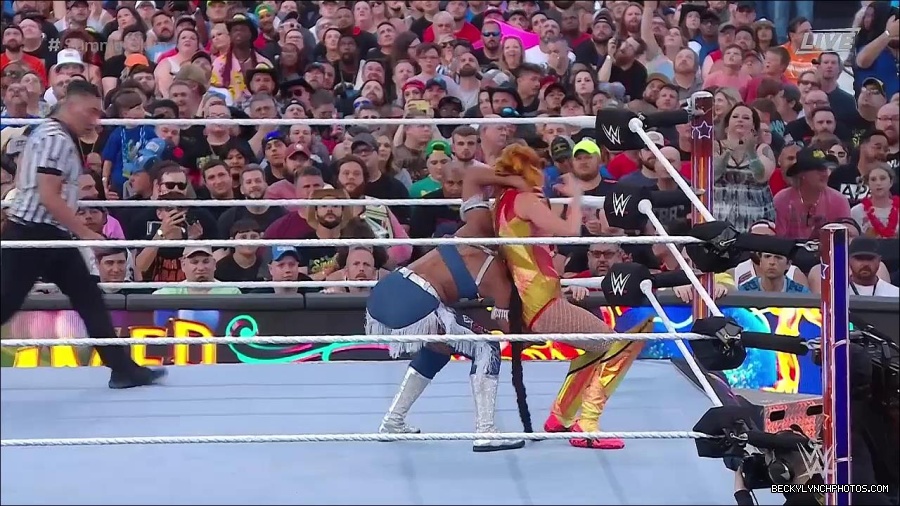 WWE_SummerSlam_2022_720p_WEB_h264-HEEL_mp4_001288120.jpg