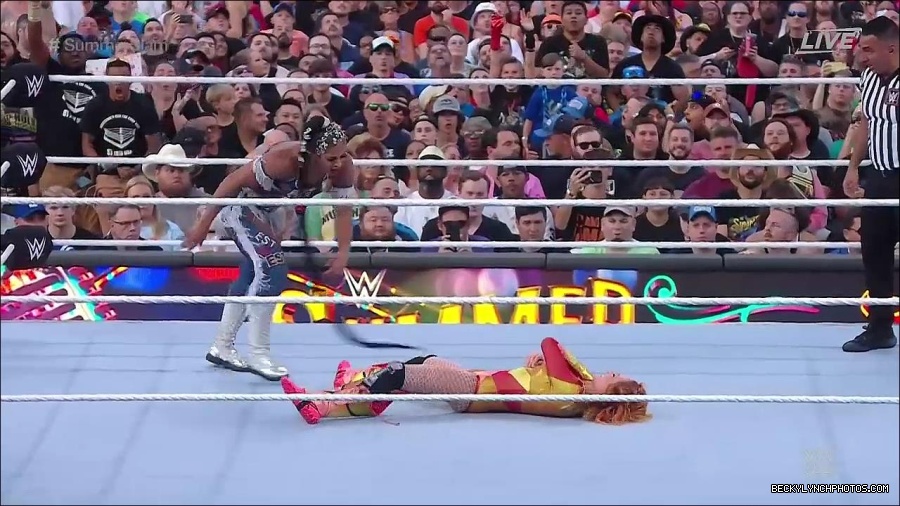 WWE_SummerSlam_2022_720p_WEB_h264-HEEL_mp4_001300520.jpg