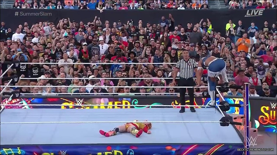 WWE_SummerSlam_2022_720p_WEB_h264-HEEL_mp4_001313320.jpg