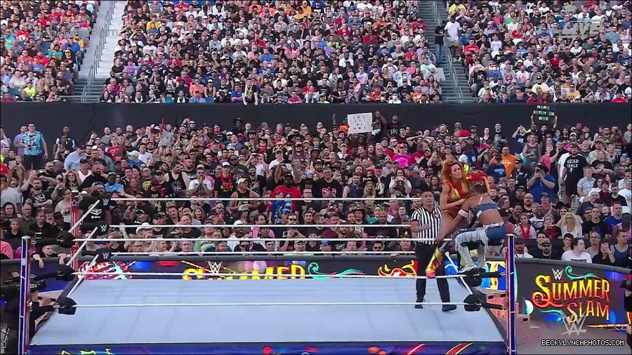 WWE_SummerSlam_2022_720p_WEB_h264-HEEL_mp4_001329720.jpg